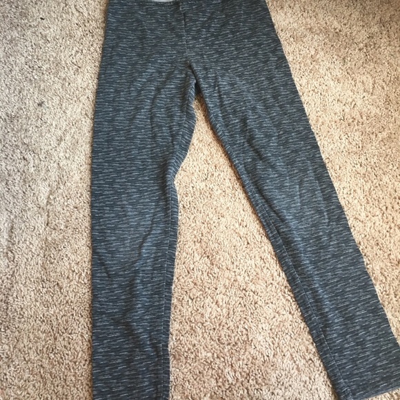 Gray leggings - Picture 2 of 4